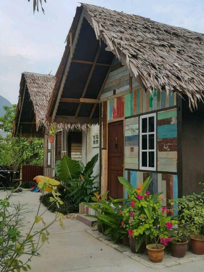 Отель Mykampung Chalet Ипох Экстерьер фото